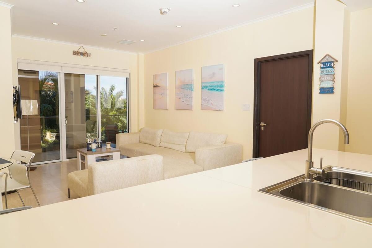 Beautiful Apartment In Eagle Beach Levent Palm Beach Ngoại thất bức ảnh