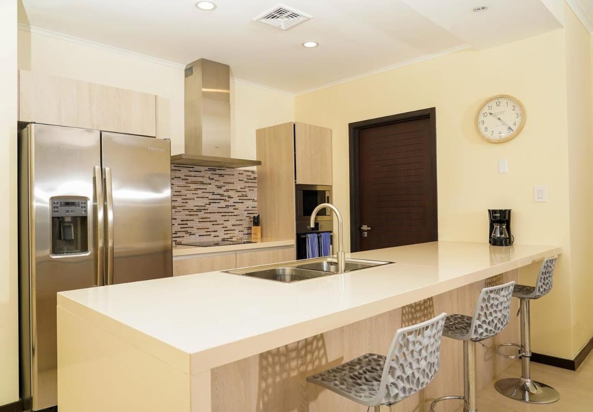 Beautiful Apartment In Eagle Beach Levent Palm Beach Ngoại thất bức ảnh