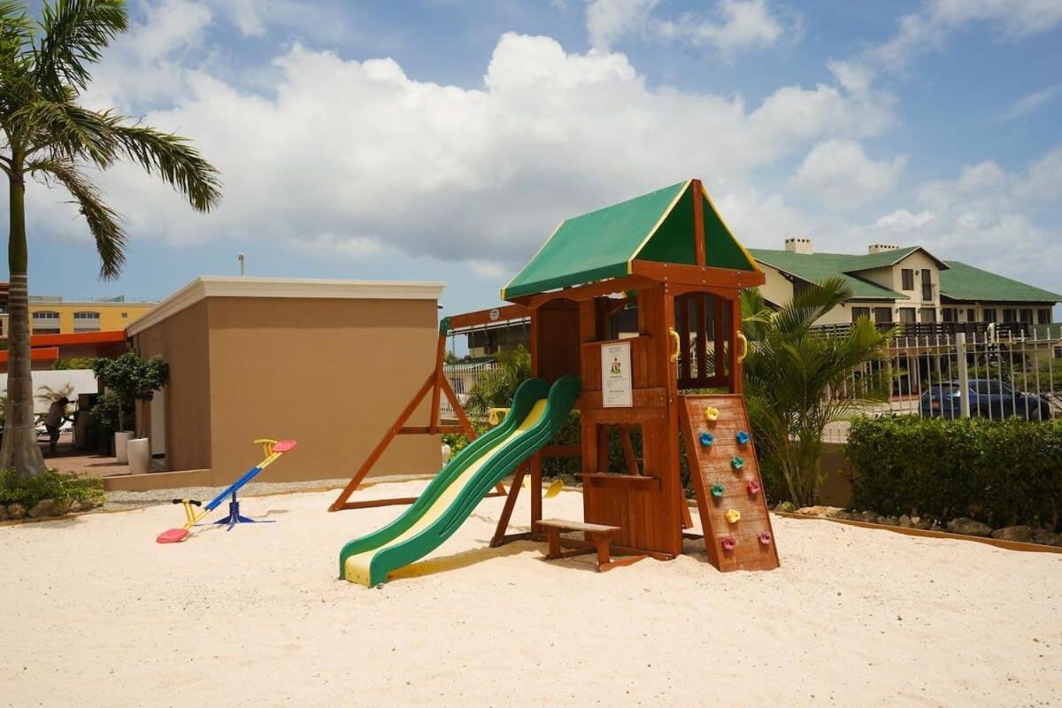Beautiful Apartment In Eagle Beach Levent Palm Beach Ngoại thất bức ảnh
