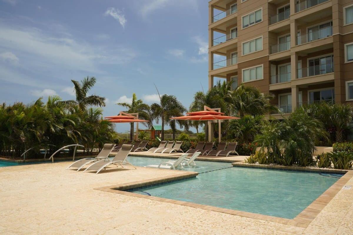 Beautiful Apartment In Eagle Beach Levent Palm Beach Ngoại thất bức ảnh